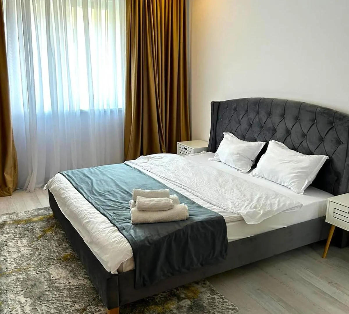 Yamaluxe Apartments - Silent & Warm With Many Facilities Bucharest