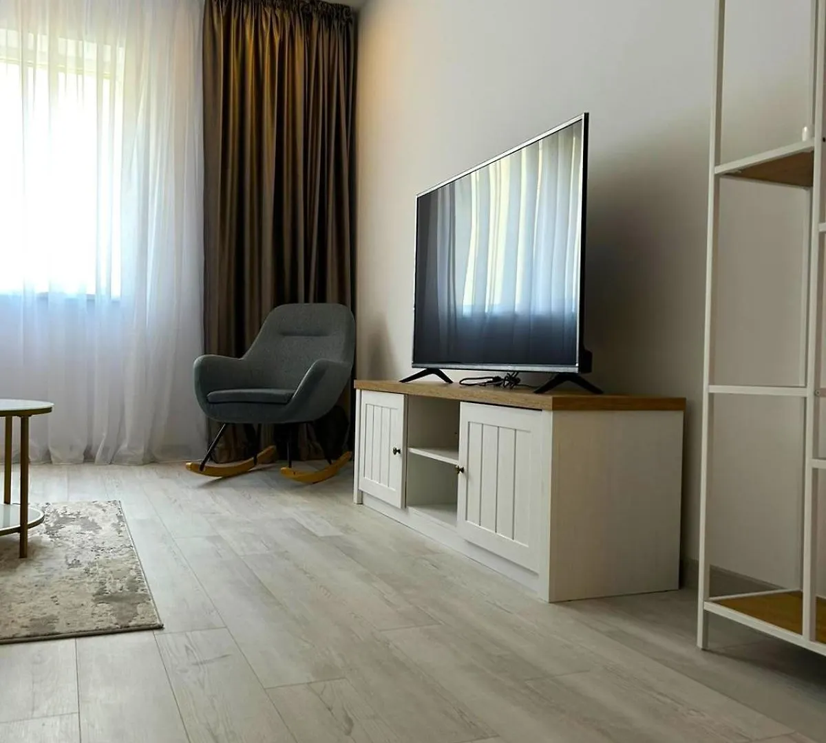 Yamaluxe Apartments - Silent & Warm With Many Facilities Bucharest